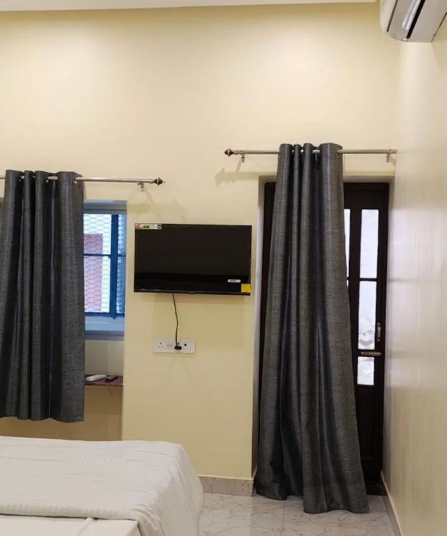 Ganga Sparsh Hotel Varanasi 4*,  India
